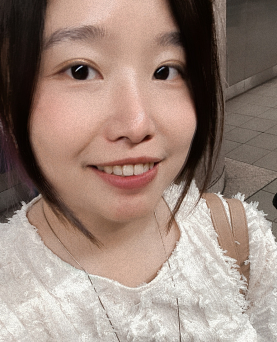 化學老師，上課生動有趣，與學生互動佳。恩惠自然科老師
 
學歷：台師大學士
經歷：
北北基公私立學校自然科教師
10年以上國中自然科團班經驗
寰宇補習班
知欣補習班
學而思補習班 
